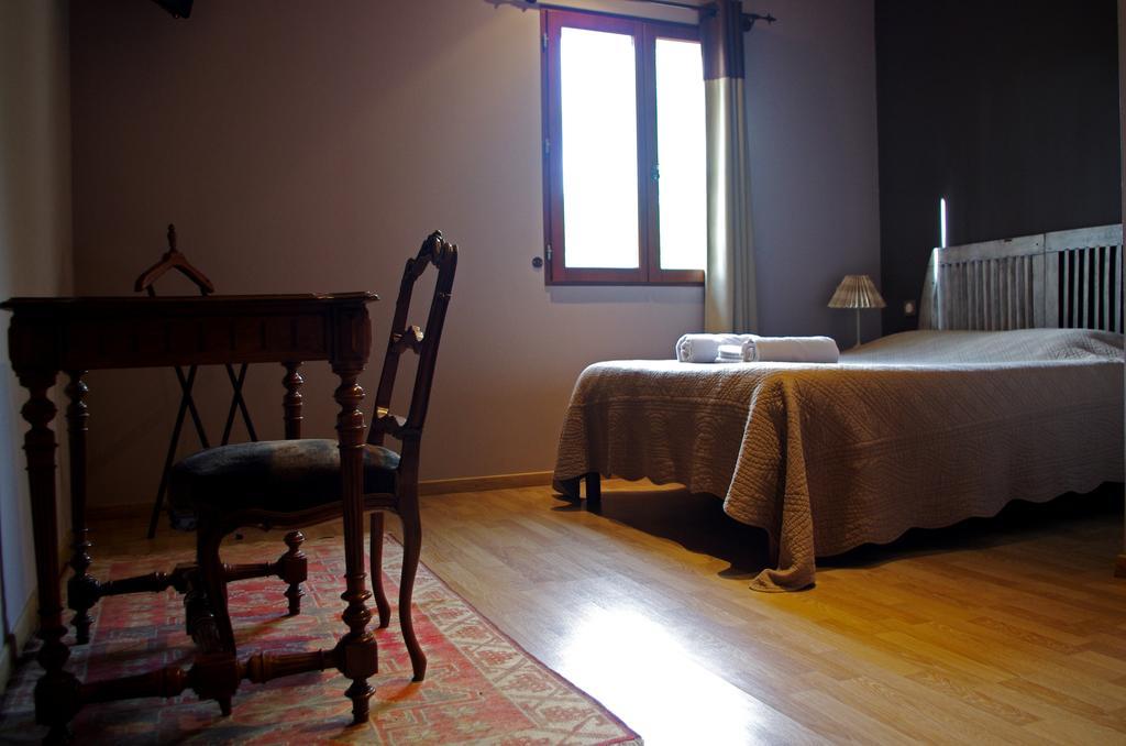 Auberge Les Tables Du Ban Saint-Pierre-la-Palud Eksteriør bilde