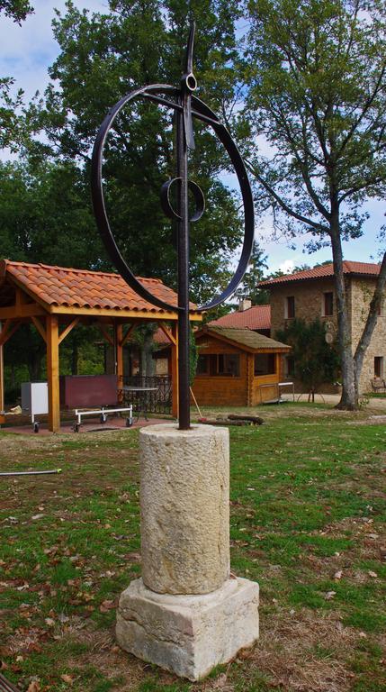 Auberge Les Tables Du Ban Saint-Pierre-la-Palud Eksteriør bilde